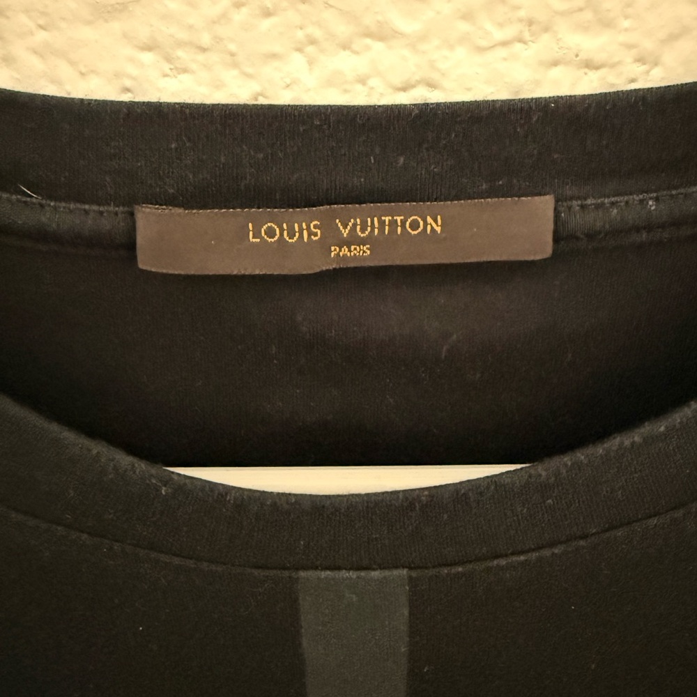 Louis Vuitton Black T-Shirt